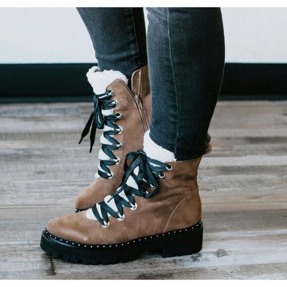 STEVE MADDEN Rainier Cognac Suede Lug Sole Lace-Up Platform Ankle Boots 5.5 - Picture 2 of 11